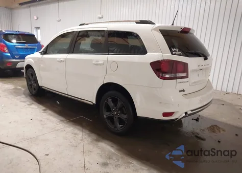 2020 Dodge Journey Crossroad from USA, damaged, VIN 3C4PDCGB0LT251166